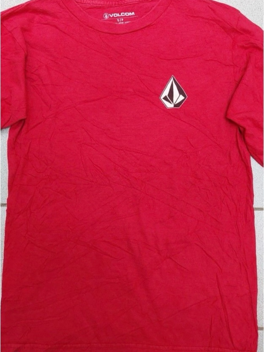 Volcom Red Crewneck T‑Shirt with Small Stone Logo